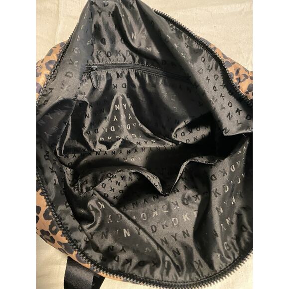 DKNY Leopard Print Quilted Weekend Duffel Bag Large Mob Wife Travel Carry on Bag - Picture 7 of 12